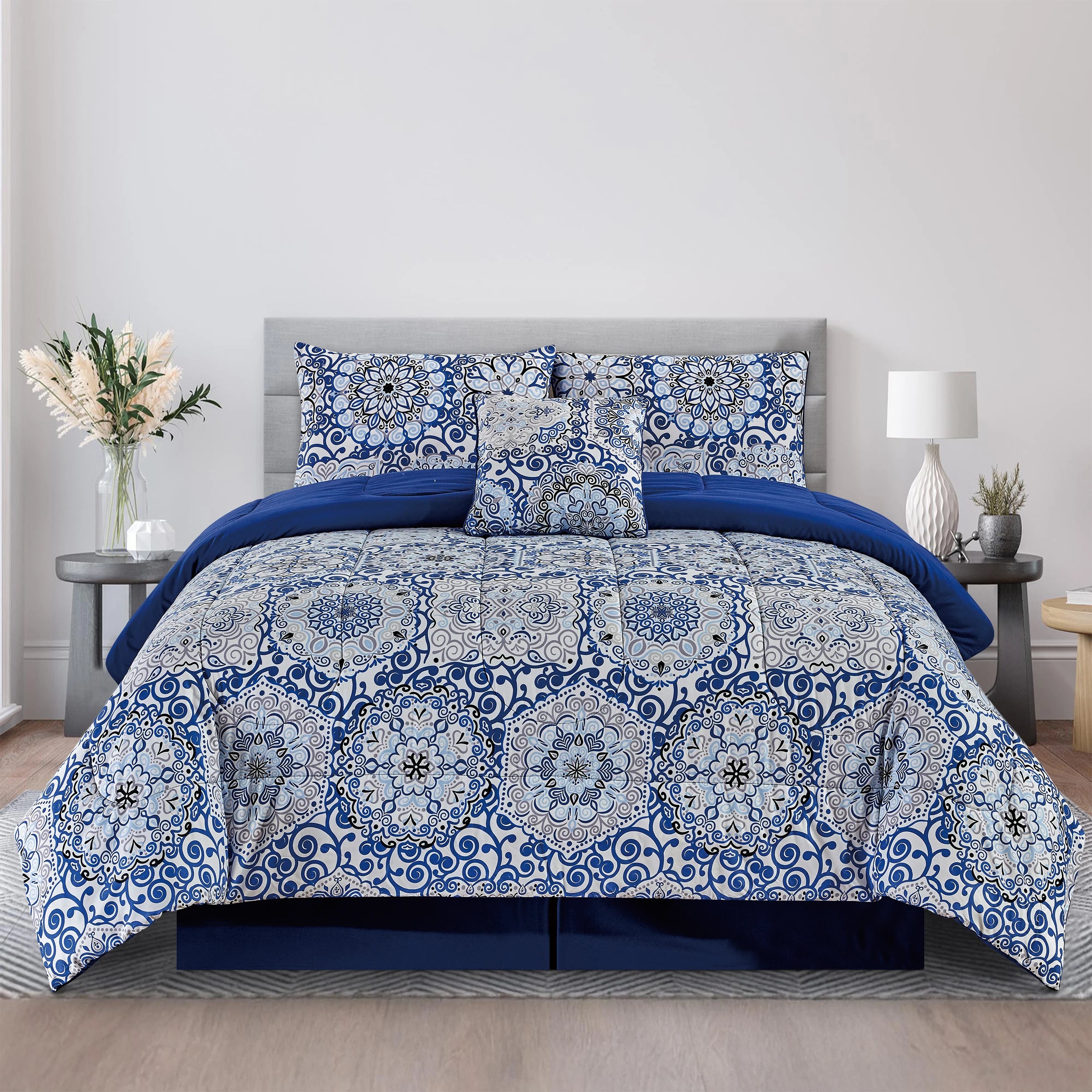 Reversible 5pc Comforter Set,  Microfiber Bed in a Bag, Includes 1 Comforter, 2 Pillow Shams