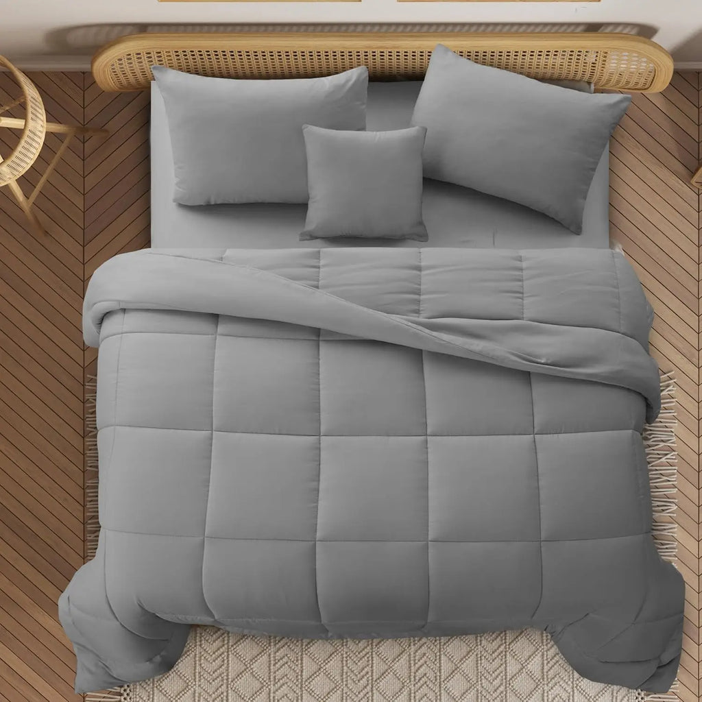 5pc Queen Comforter Set, All-in-One Bed in a Bag, Includes 1 Comforter, 2 Pillow Shams, 1 Decorative Pillow & 1 Bed skirt.