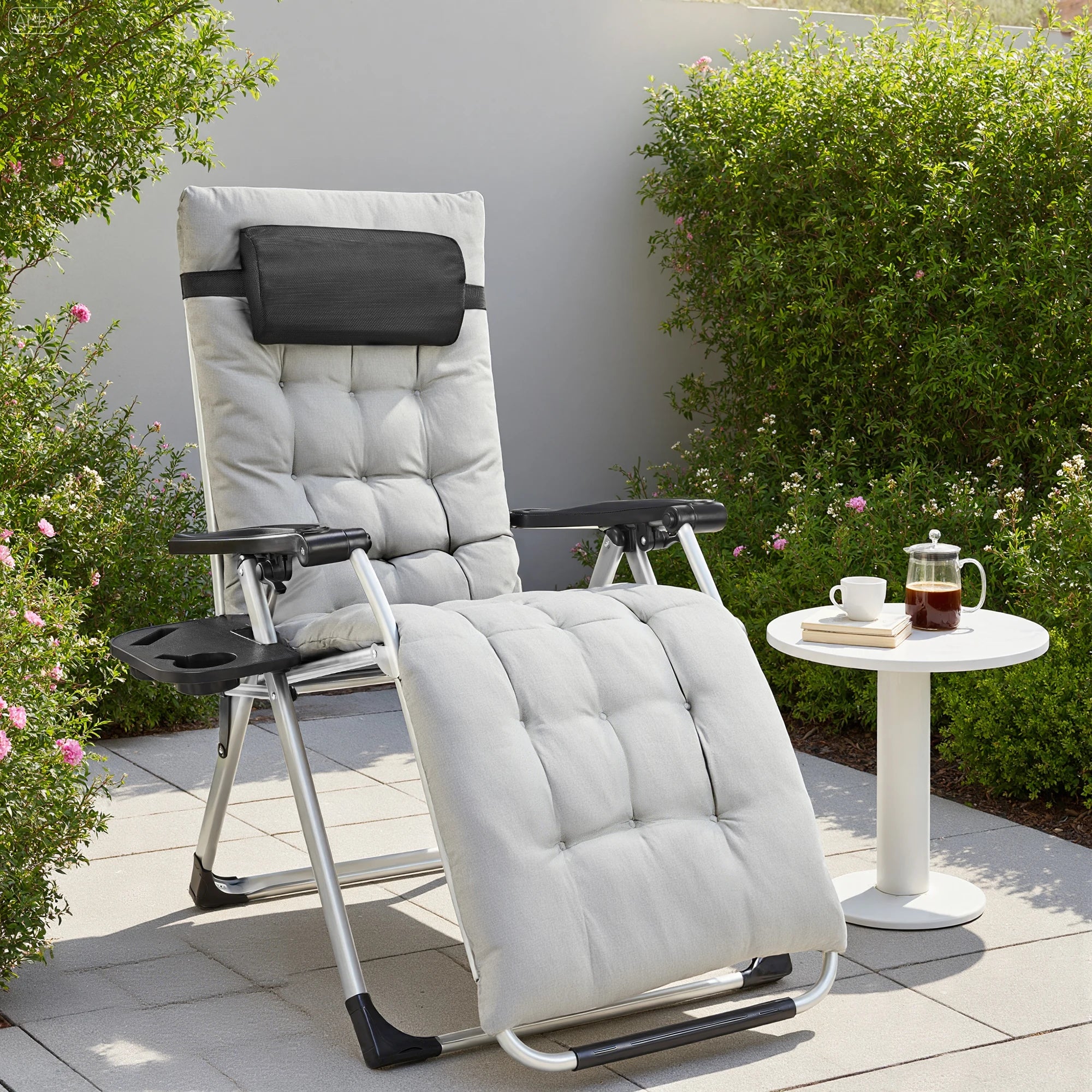 2 Portable Recliner Camping Patio Outdoor Lounge Chair with Cup Holder Trays