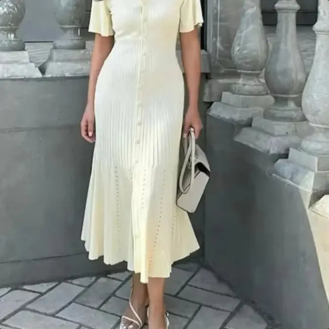 Knit Solid Women's Dress Short Sleeve O Neck  Dresses  Elegant Summer Single Breasted Hip