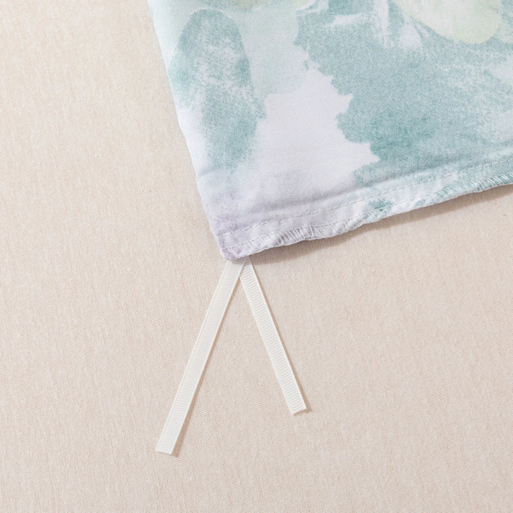 Queen Size Duvet Cover,  Breathable Easy Care Quilt   Botanical Bedding 3-Piece Set