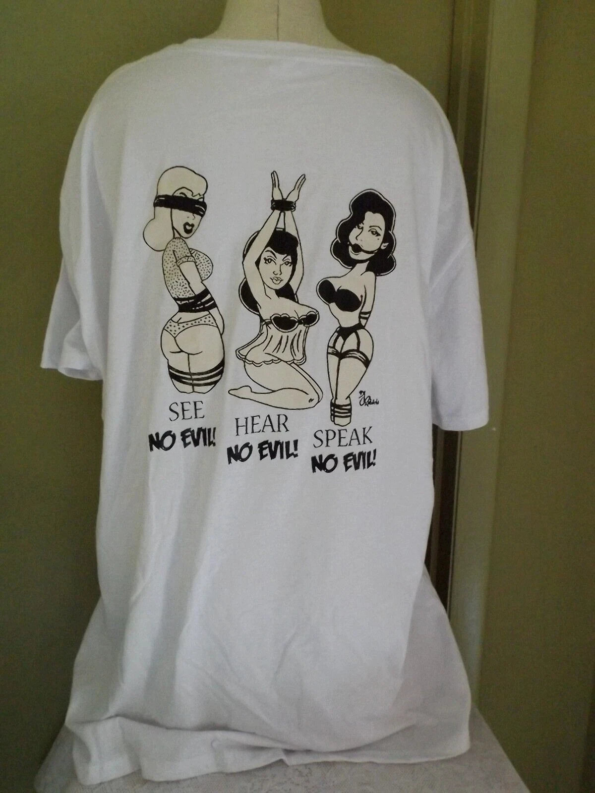 SEE NO EVIL HEAR NO EVIL SPEAK NO EVIL SEXY GIRLS T-SHIRT Men Clothing Pure Cotton  Tee