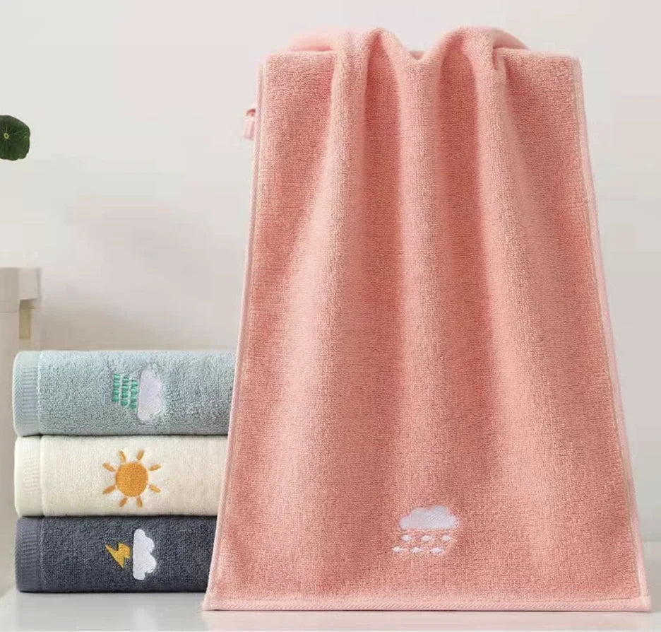 Bathroom Towels Set of 4, Hand Towel Soft Cotton Towel Highly Absorbent for Bath, Face, Gym .