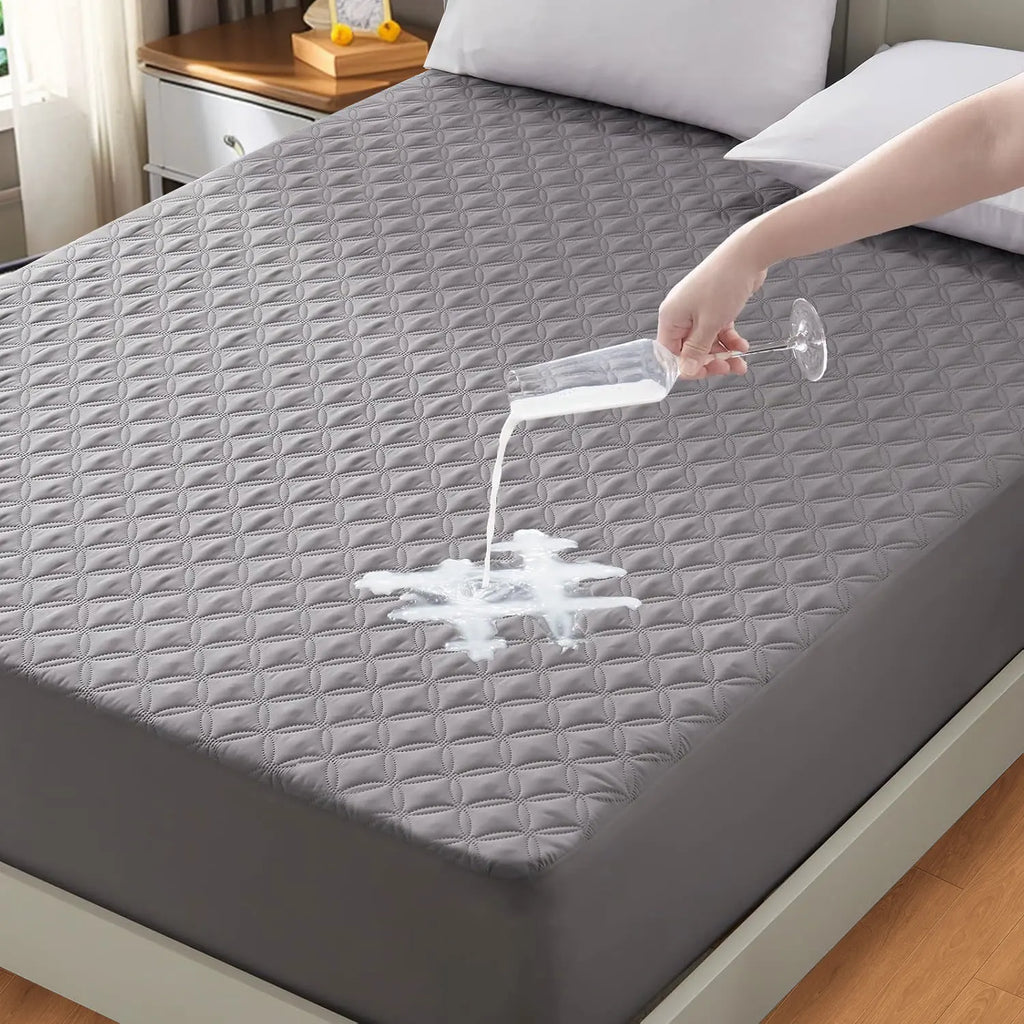 Waterproof Mattress Protector,  Dirt-Proof Bed Mattress Cover Washable